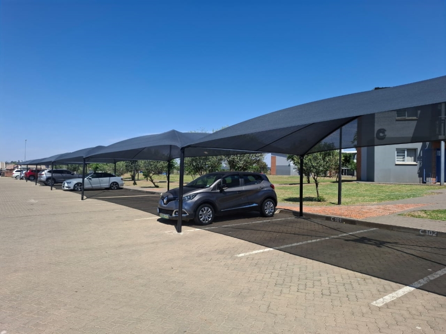 2 Bedroom Property for Sale in Raceway Free State